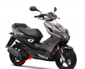 Onderspoiler Yamaha Aerox Zwart