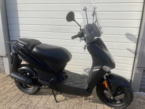 Kymco Agility 4-takt gebruikte snorscooter