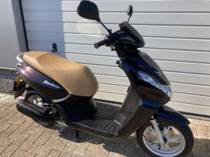 Peugeot Kisbee E4 gebruikte bromscooter