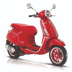 Vespa Primavera Euro 5 The Red Editie Rood